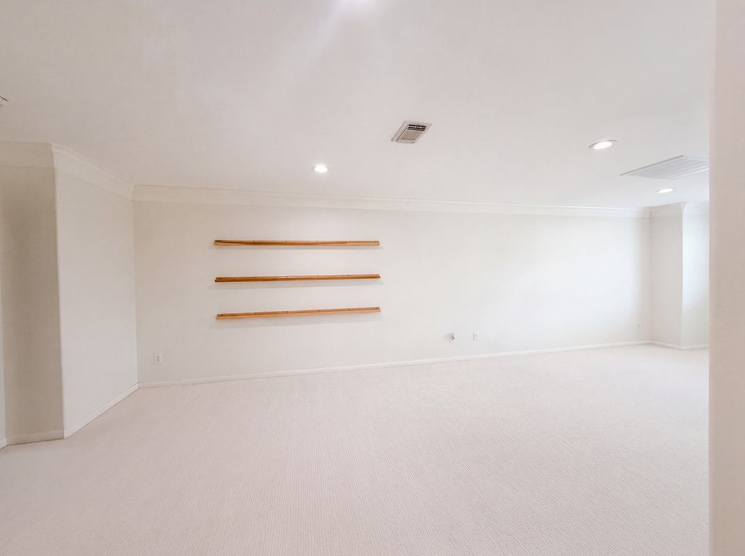 Photo 11 of 35 of 11314 Sailwing Creek Ct, Pearland, TX