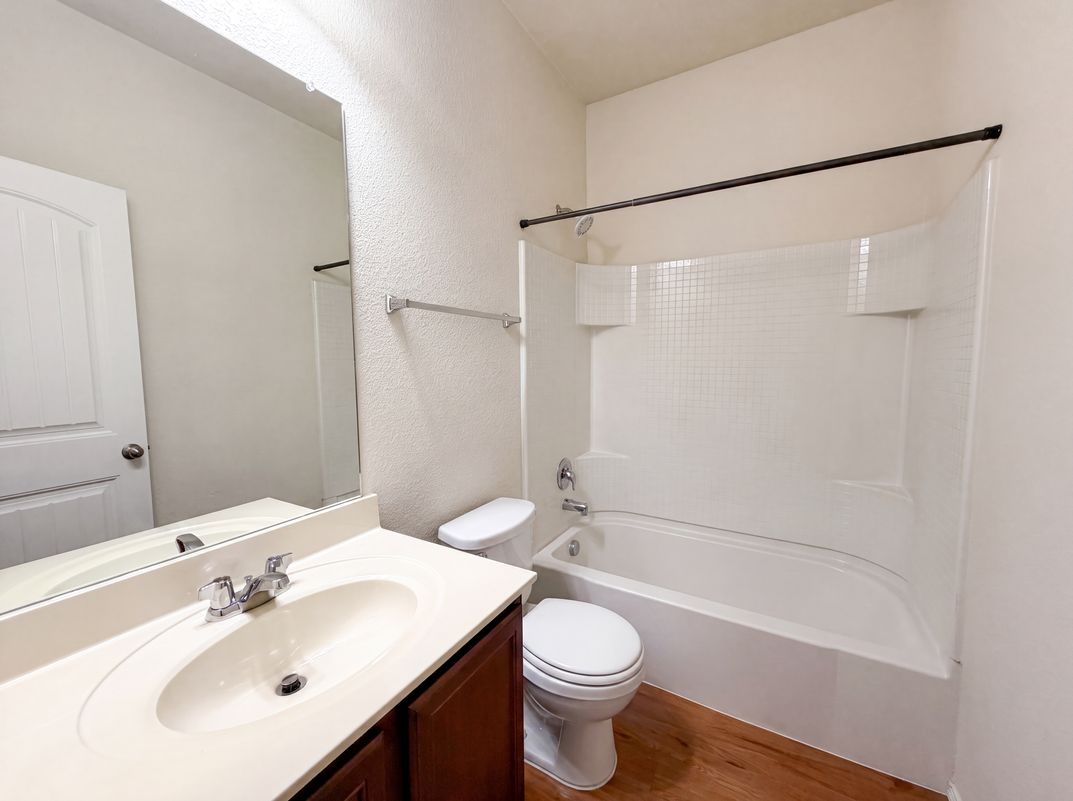 Photo 15 of 26 of 9165 Blackstone Dr, Providence Village, TX