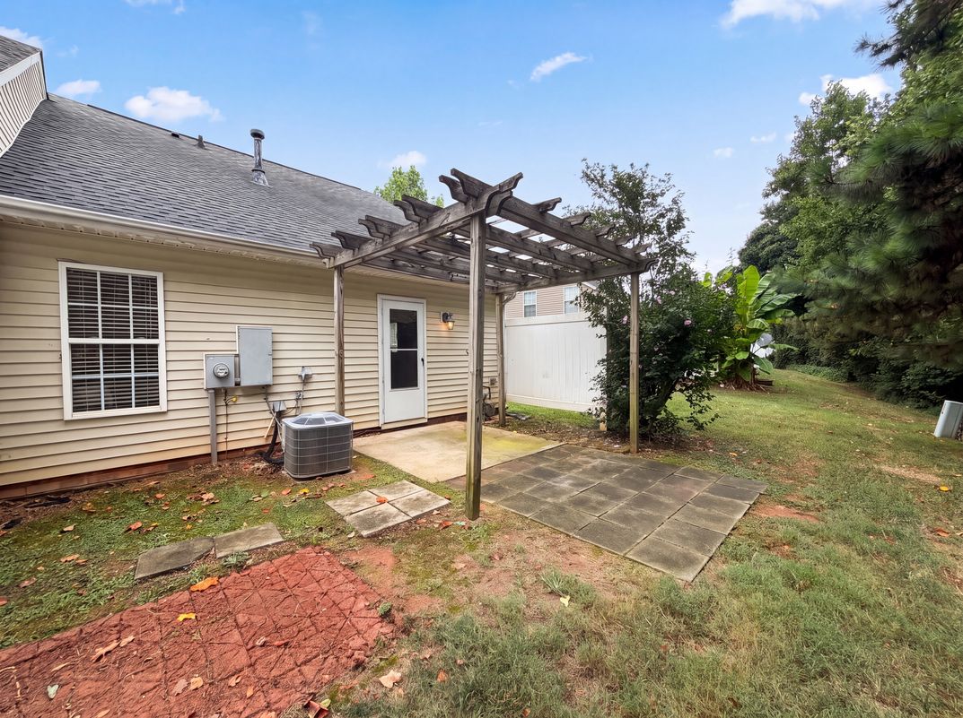 Photo 5 of 17 of 946 Olde Towne Way, Rock Hill, SC