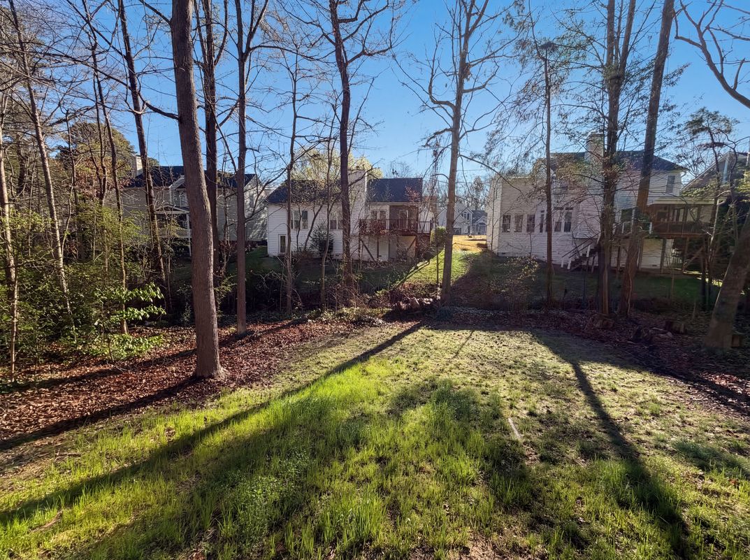 Photo 17 of 19 of 304 Arlington Rdg, Cary, NC