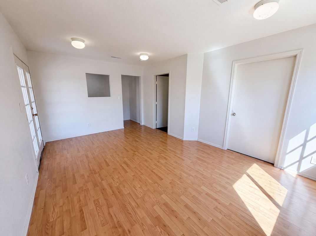 Photo 9 of 27 of 6113 Shepherd Dr, San Bernardino, CA