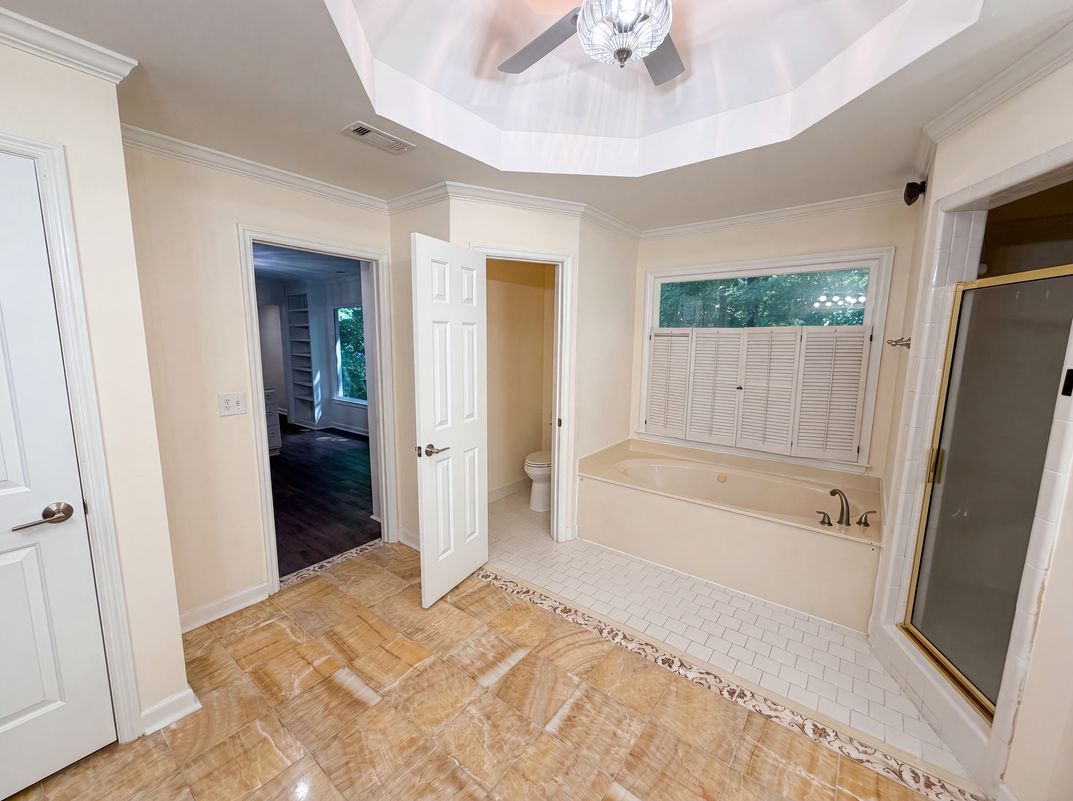 Photo 16 of 28 of 644 Laurel Wood Dr SW, Marietta, GA