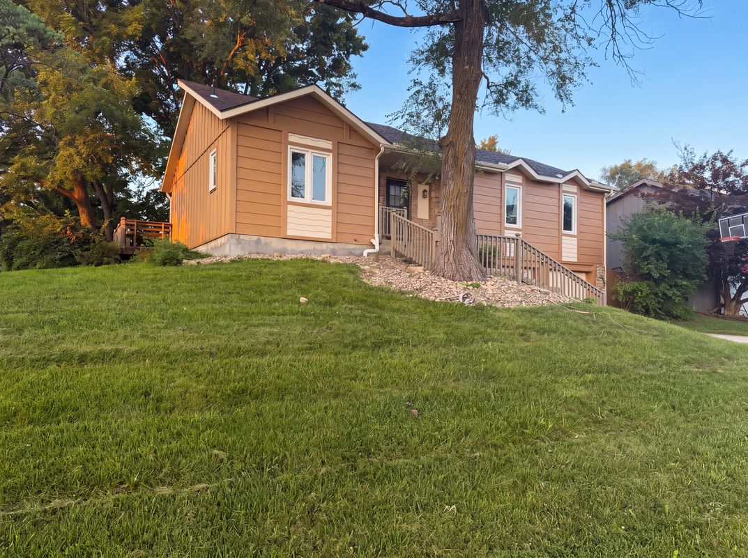 Photo 17 of 21 of 7511 Orient Ave, Kansas City, KS