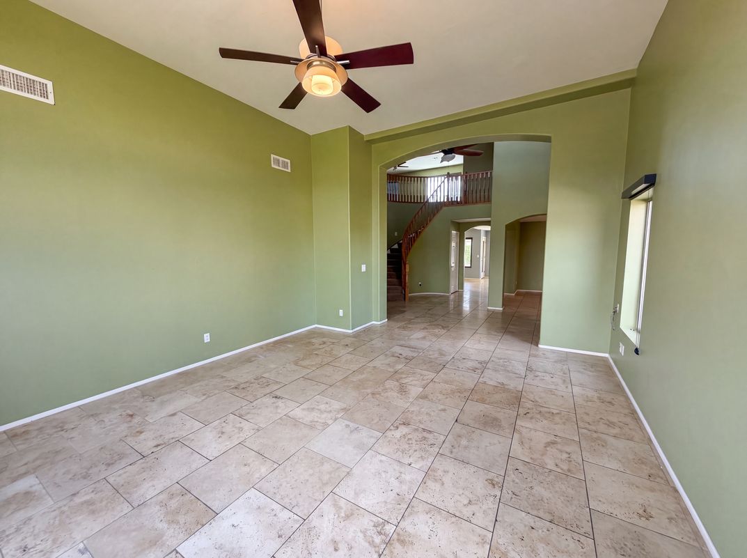Photo 11 of 28 of 2083 W Arizona Rose Dr, Tucson, AZ
