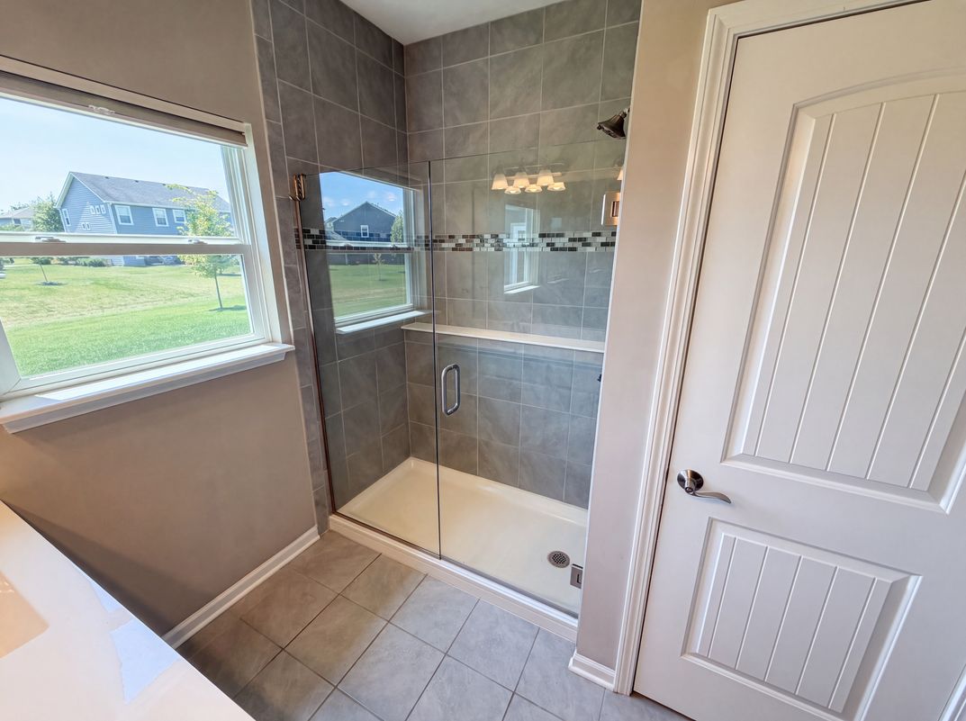 Photo 14 of 23 of 12325 Wright Ct, Noblesville, IN