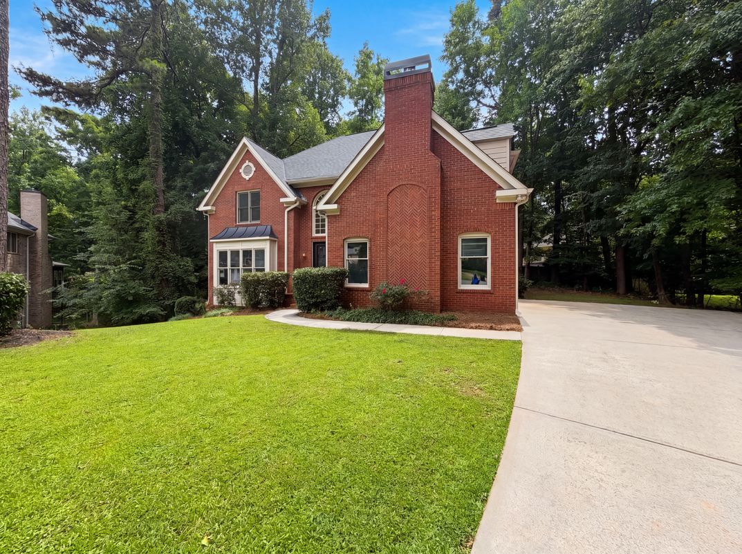 Photo 24 of 28 of 644 Laurel Wood Dr SW, Marietta, GA