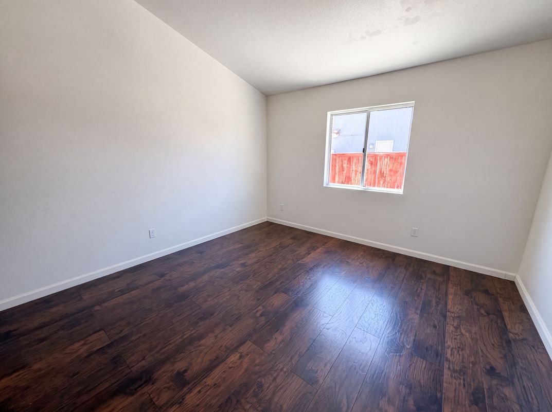 Photo 9 of 19 of 13154 Oberlin Ave, Victorville, CA