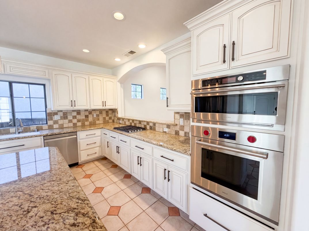 Photo 17 of 40 of 3172 Chasen Dr, Cameron Park, CA