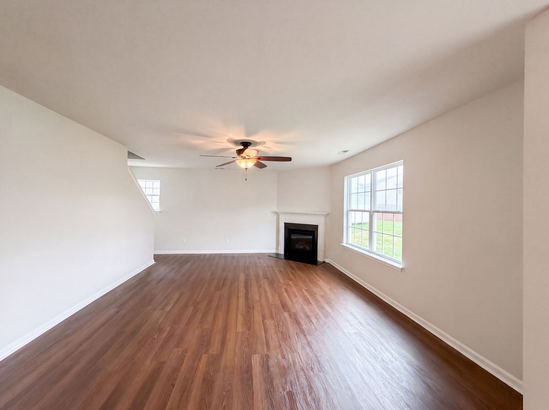 Photo 9 of 23 of 4 Bay Willows Ct, Greensboro, NC