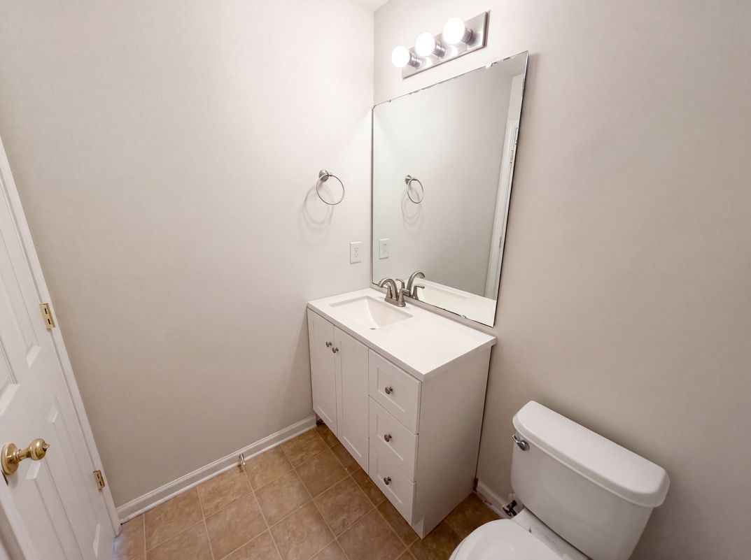 Photo 13 of 21 of 10114 Ballyclare Ct, Charlotte, NC