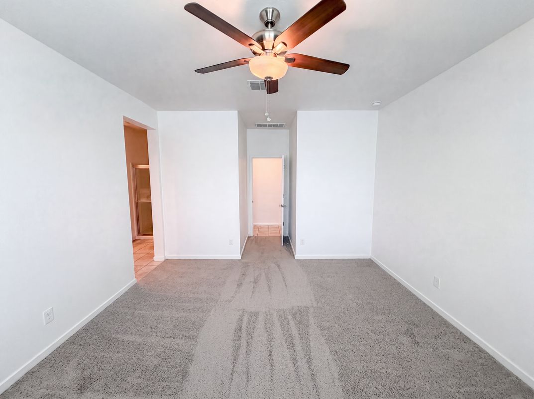 Photo 18 of 29 of 4127 S 97th Dr, Tolleson, AZ
