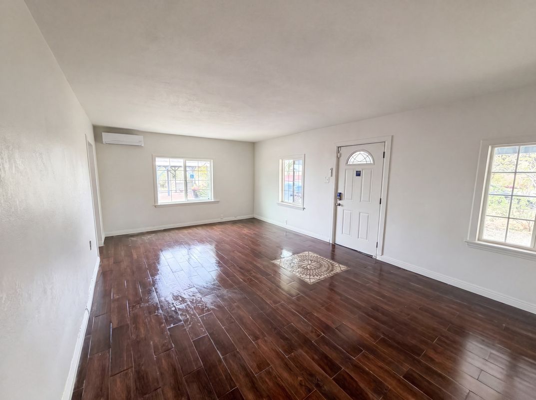 Photo 3 of 42 of 11950 Lee Ave, Adelanto, CA