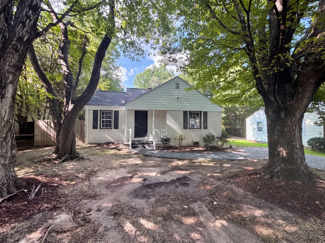 Photo 14 of 16 of 2109 Sheffield Rd, Raleigh, NC