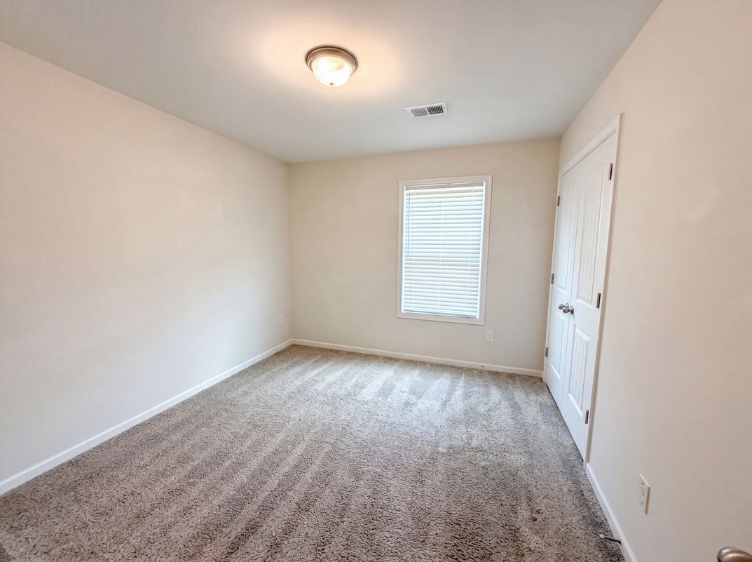 Photo 11 of 22 of 164 Highland Park Ct, Easley, SC