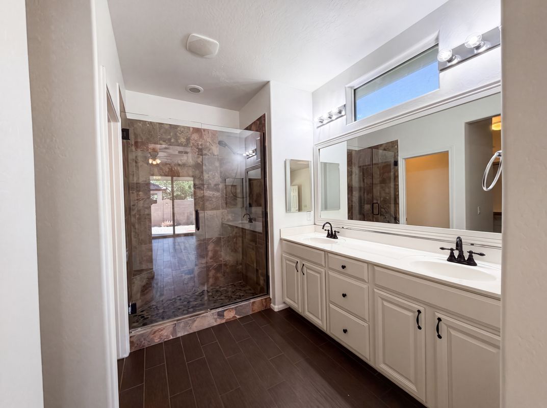 Photo 11 of 21 of 4541 S Merriman Way, Gilbert, AZ
