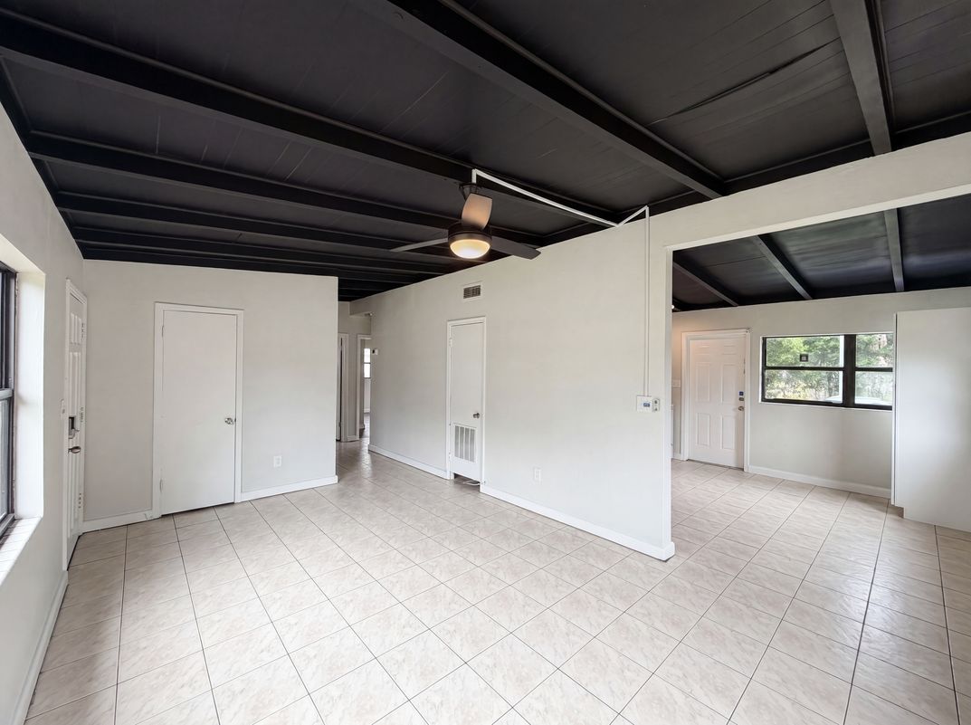 Photo 9 of 19 of 917 Golden Rule Ct N, Lakeland, FL