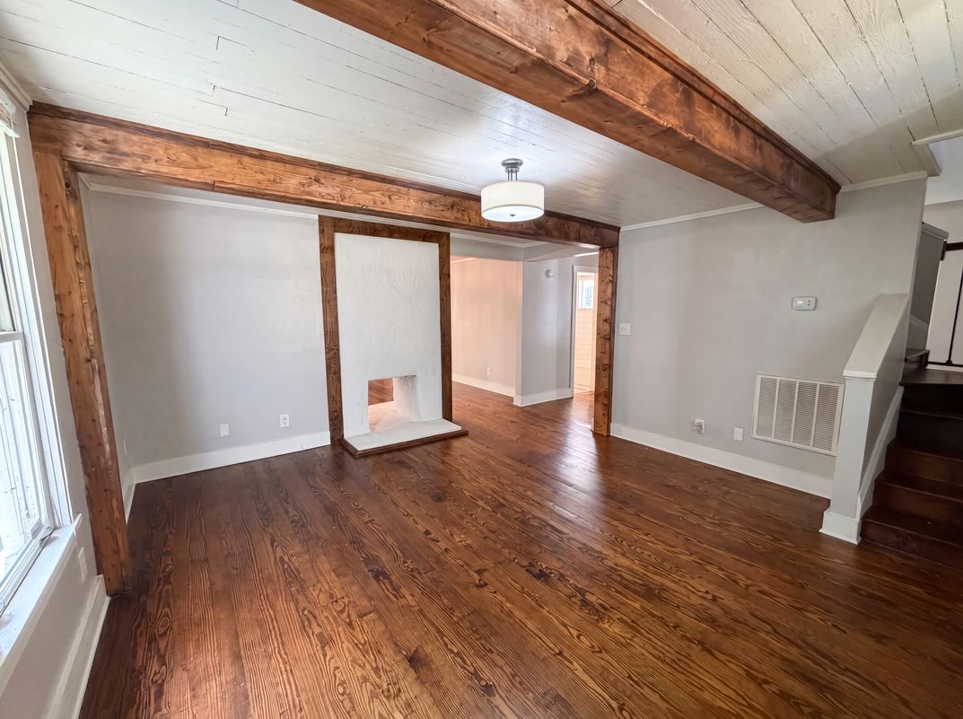 Photo 7 of 17 of 571 Winston St, Franklinton, NC