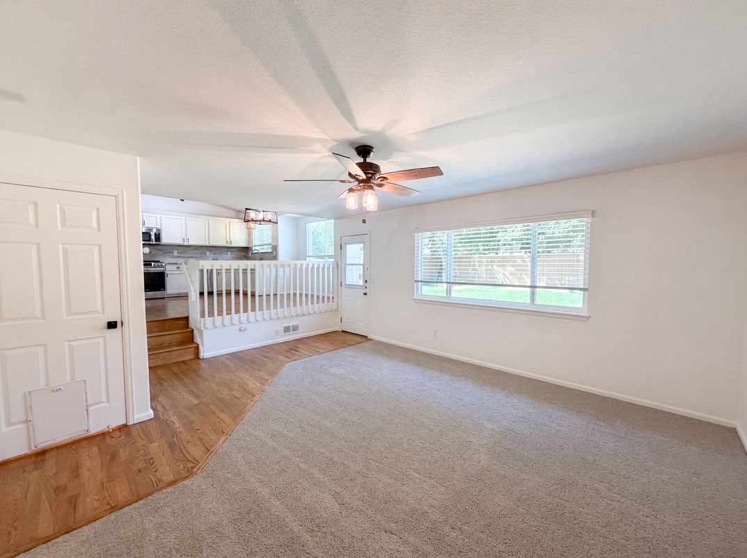 Photo 3 of 21 of 2154 Gold Dust Ln, Highlands Ranch, CO