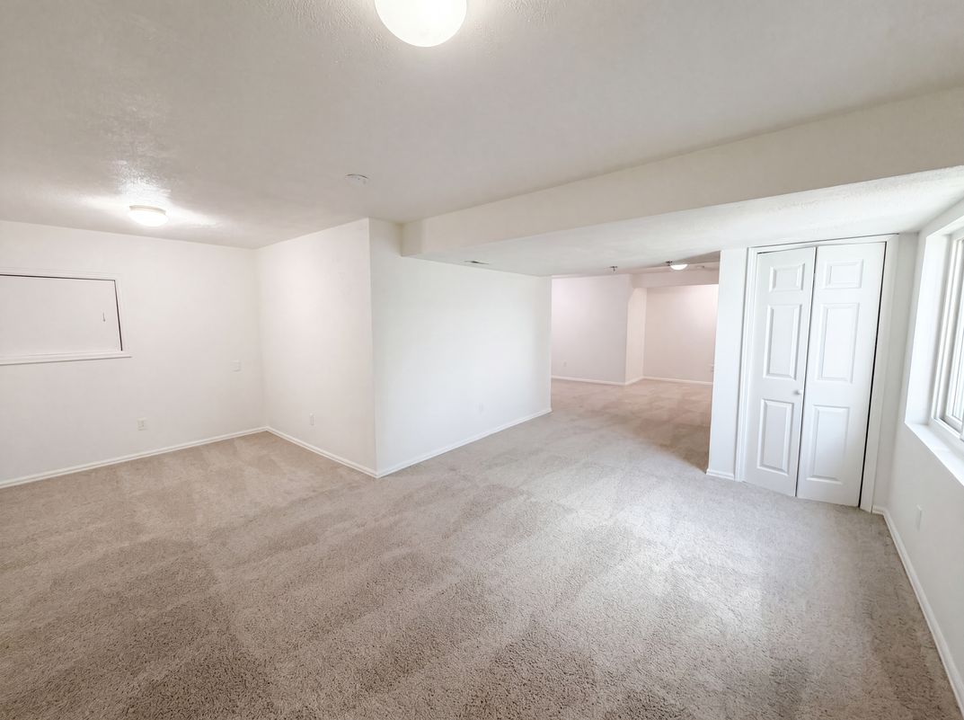 Photo 21 of 29 of 7190 Pine Hills Way, Littleton, CO