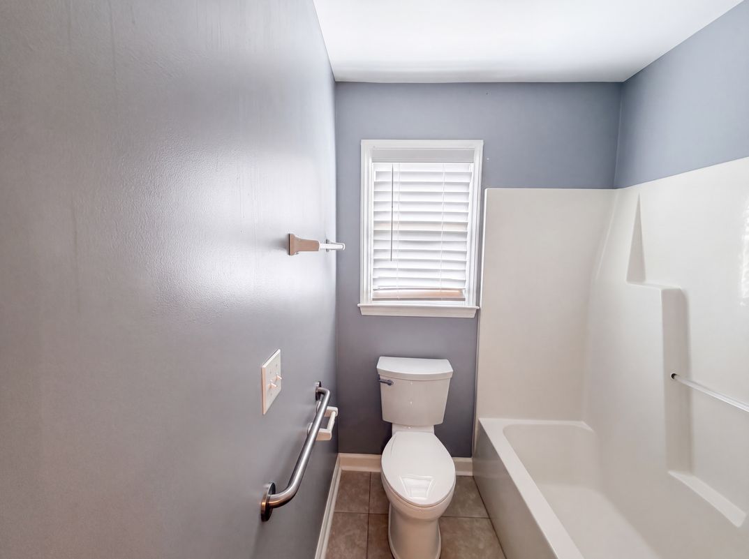 Photo 14 of 18 of 513 Saint Croix Dr, Holly Springs, NC