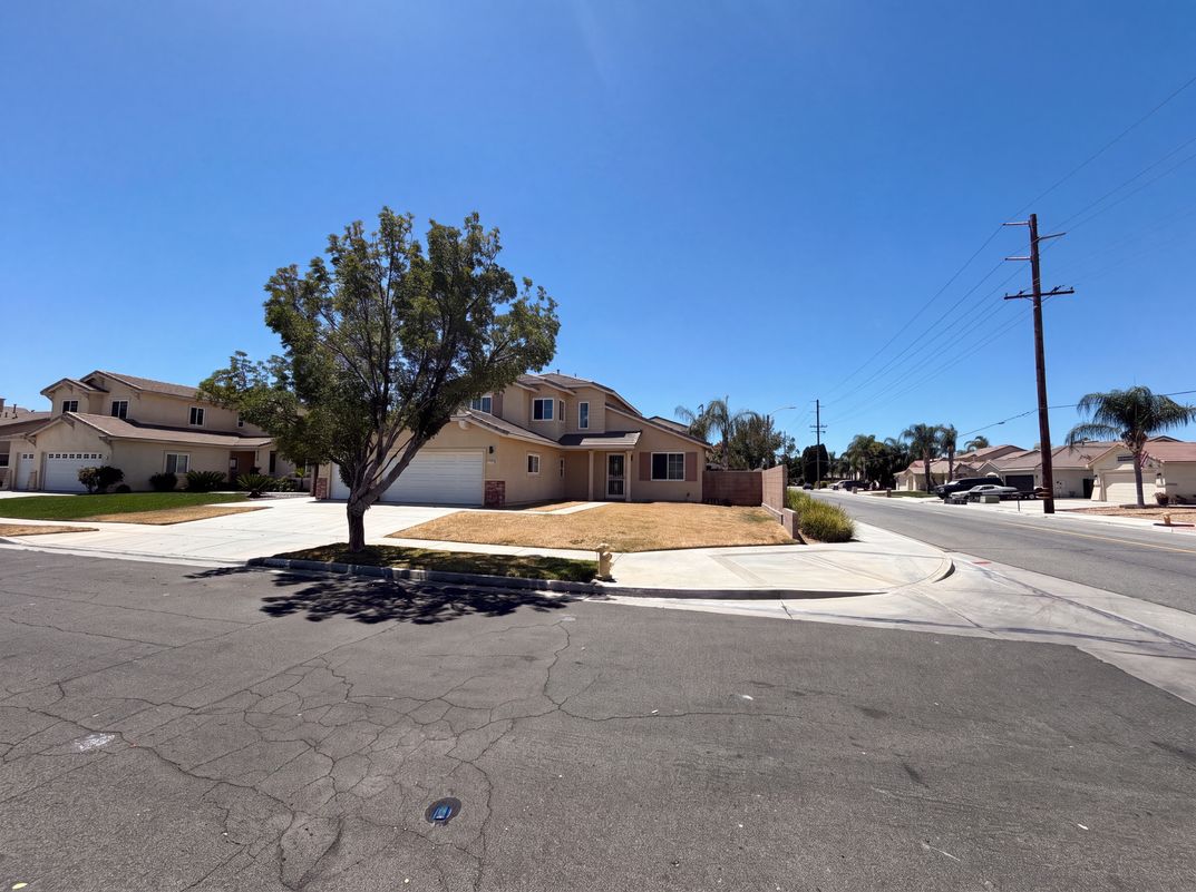 Photo 18 of 24 of 4519 Kalpesh Ct, Hemet, CA
