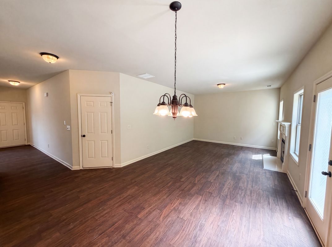 Photo 3 of 45 of 1036 Glenwyck Dr, Braselton, GA