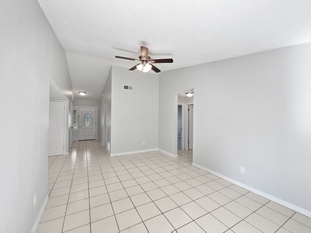Photo 6 of 22 of 831 Haulover Dr, Altamonte Springs, FL