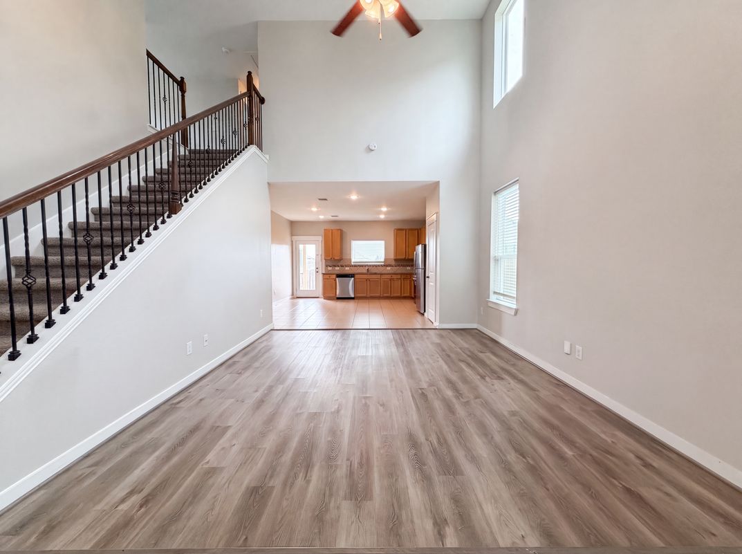 Photo 3 of 19 of 40828 Mostyn Hill Dr, Magnolia, TX
