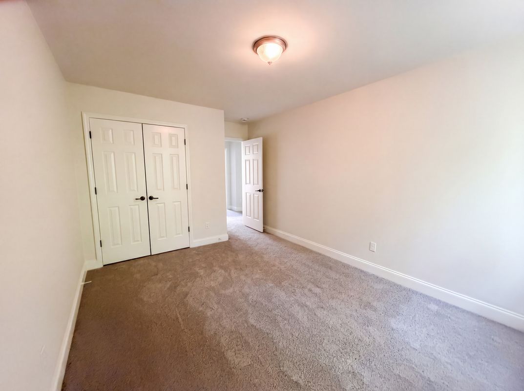 Photo 11 of 17 of 9622 Scarborough Ct, Summerville, SC