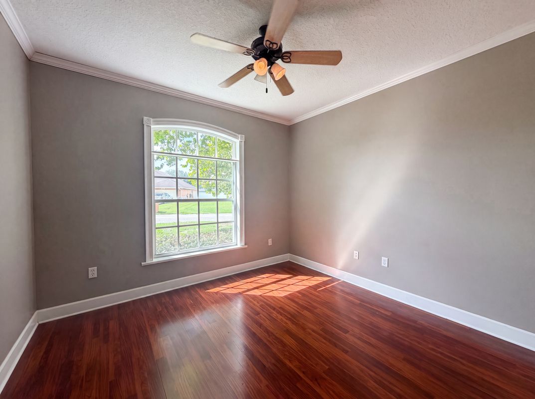 Photo 4 of 21 of 3584 Jim Kasey Ln S, Lakeland, FL