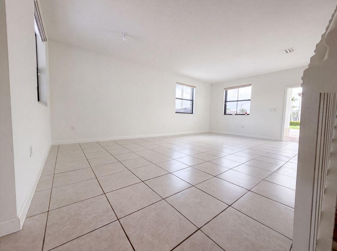 Photo 8 of 25 of 12858 SW 228th St, Miami, FL