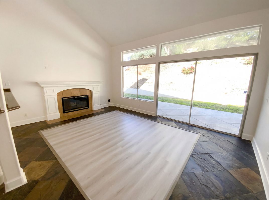 Photo 8 of 44 of 3303 Deaver Dr, Corona, CA