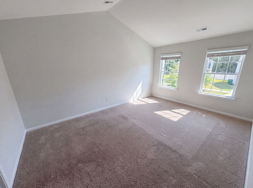 Photo 4 of 23 of 7244 Finnigan Rd, Charlotte, NC