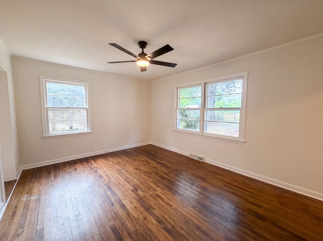 Photo 4 of 16 of 1077 Allendale Cir, Rock Hill, SC