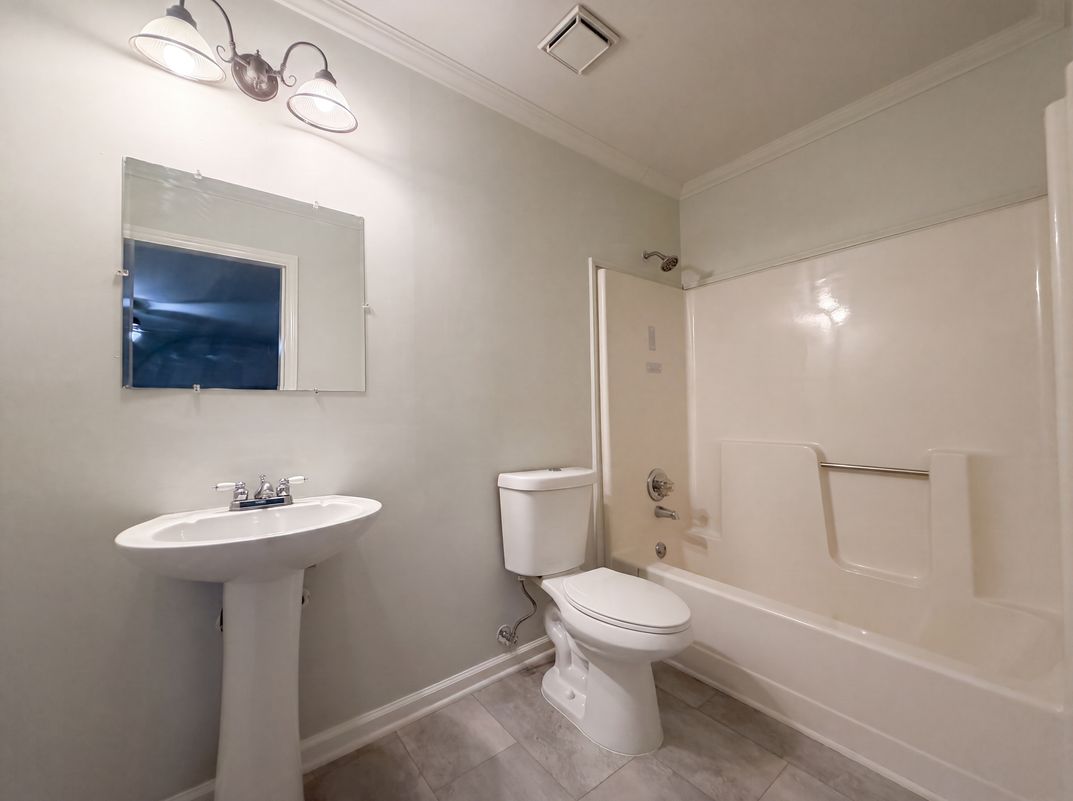 Photo 10 of 45 of 212 Conrad Cir, Columbia, SC