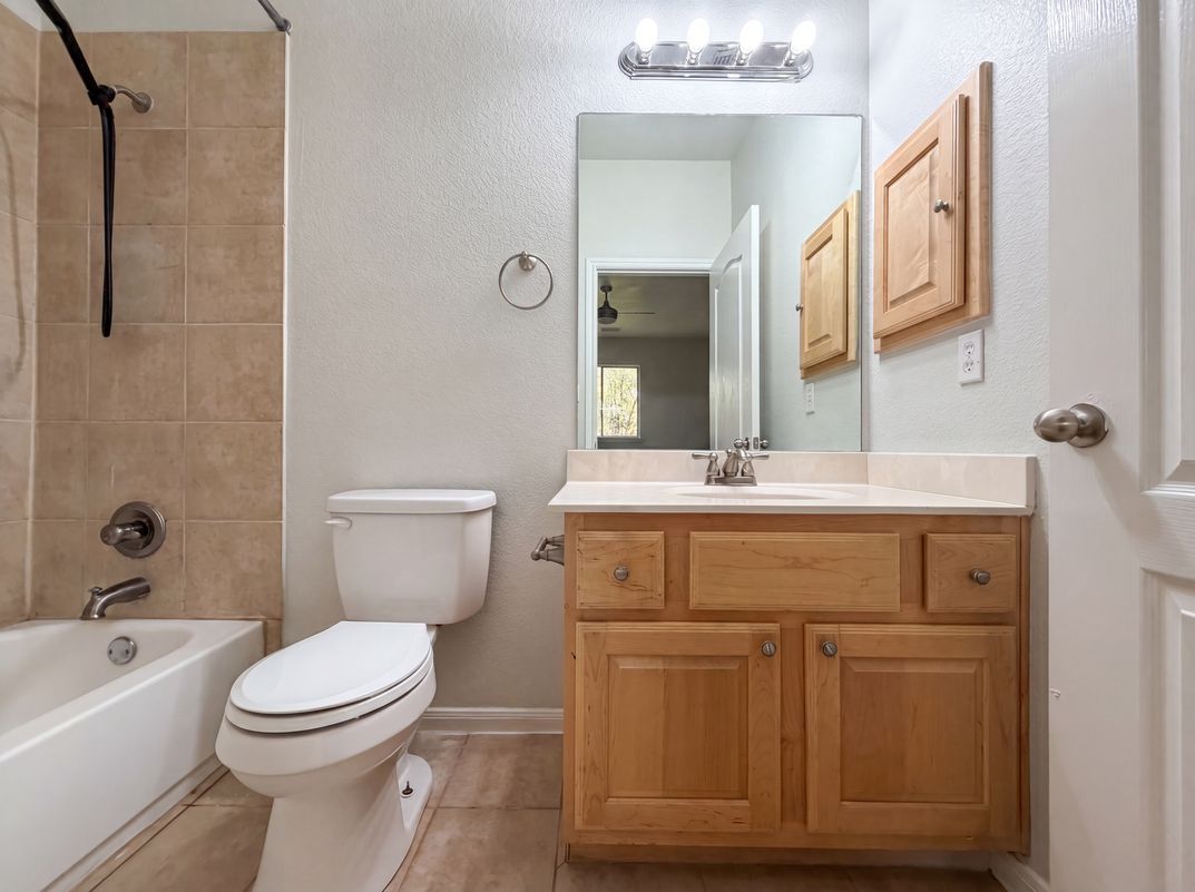 Photo 10 of 22 of 2404 Danciger Ln, Cedar Park, TX