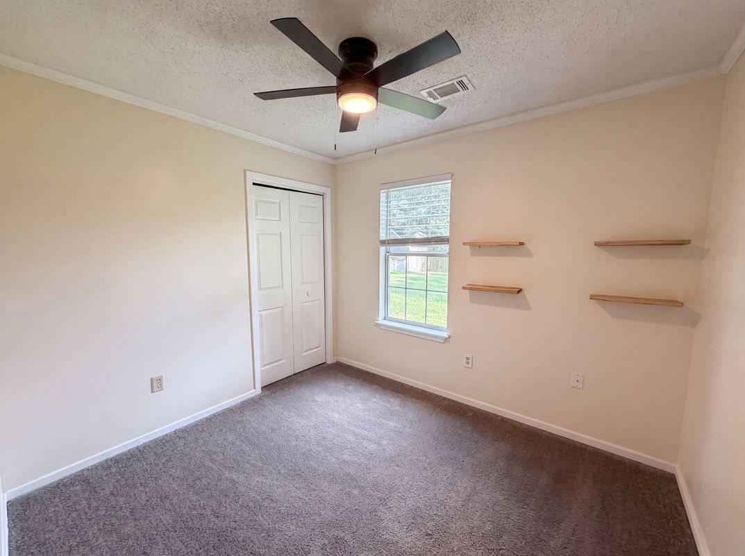 Photo 12 of 18 of 218 Persimmon Cir, Goose Creek, SC