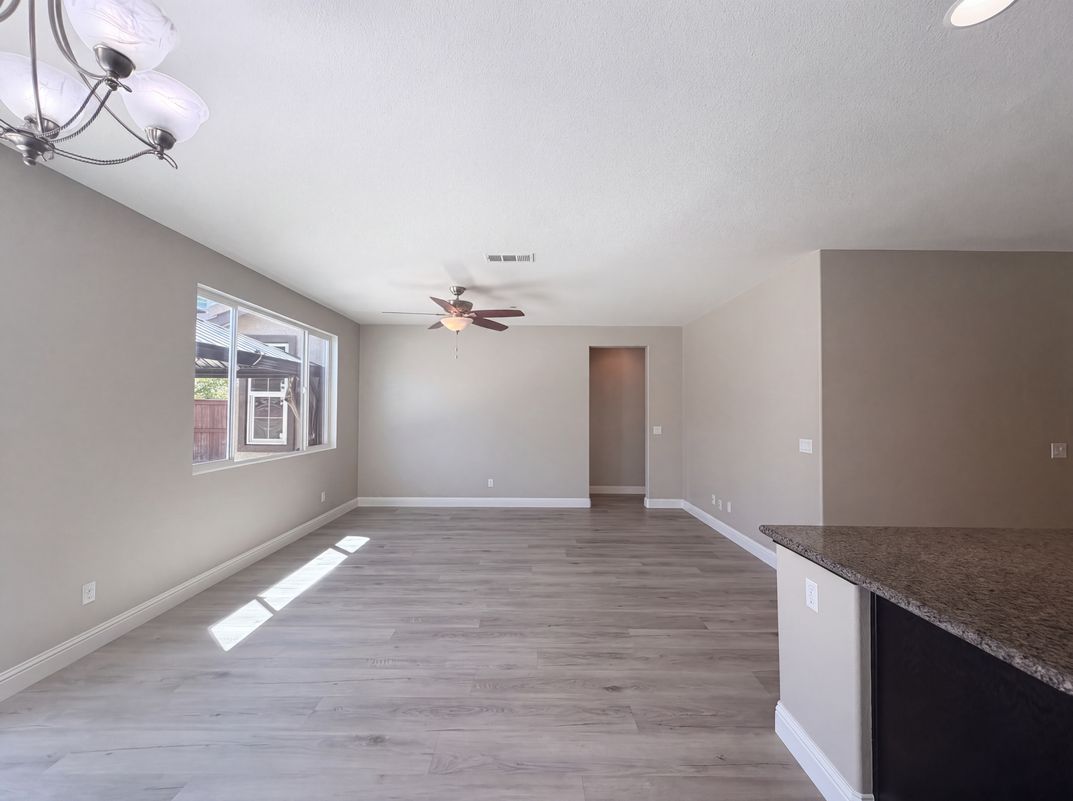 Photo 8 of 45 of 4812 Ice Age Way, Elk Grove, CA