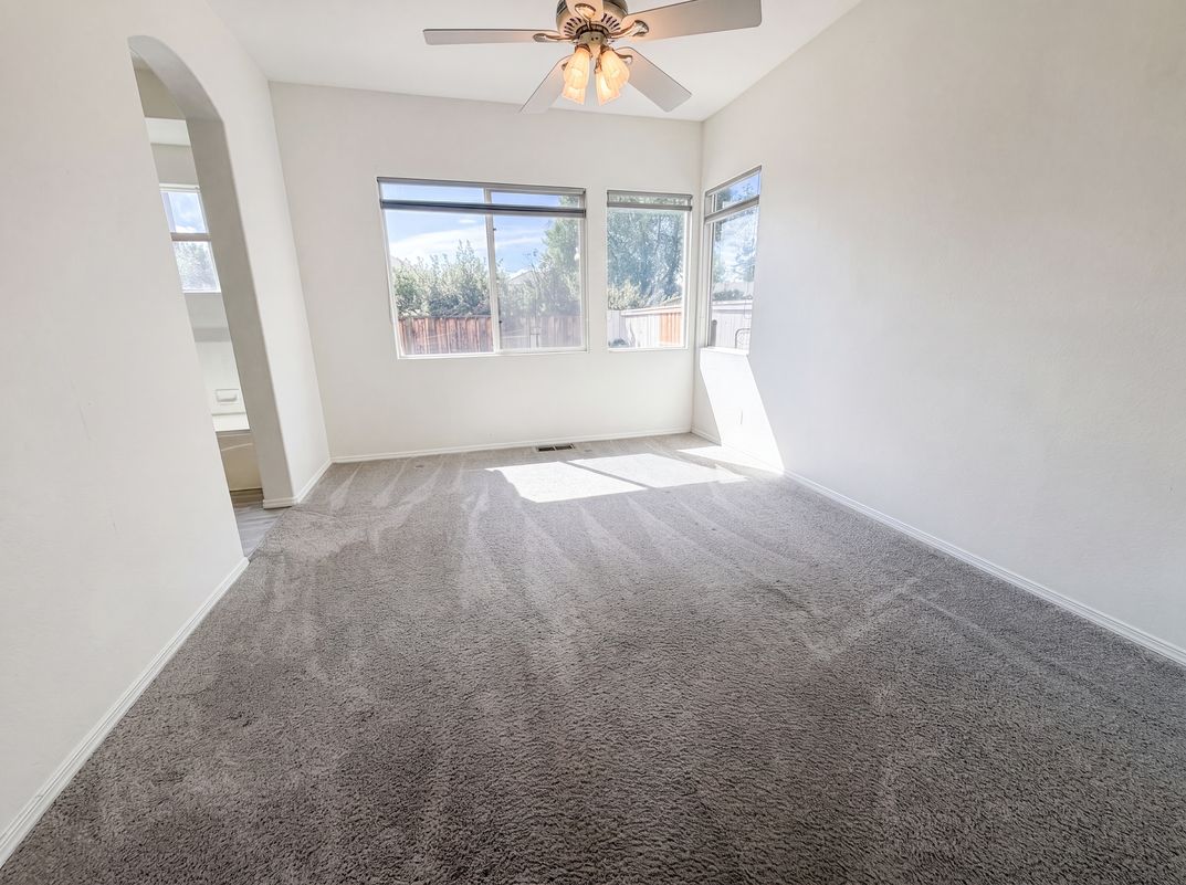 Photo 9 of 22 of 9889 Northrup Dr, Reno, NV