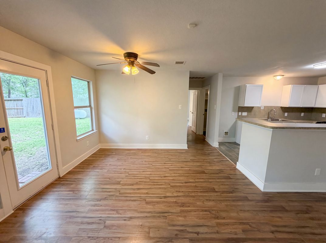 Photo 17 of 22 of 414 Binnacle Way, Crosby, TX