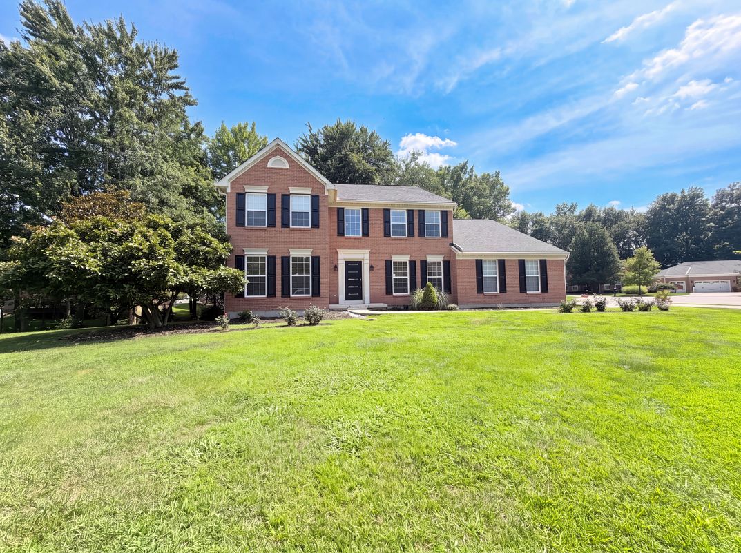 Photo 38 of 43 of 9212 Cedar Gate Dr, Loveland, OH