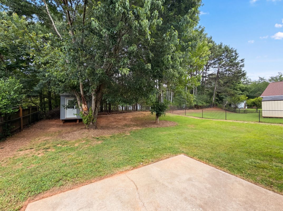 Photo 22 of 23 of 3353 Homeward Trl, Ellenwood, GA