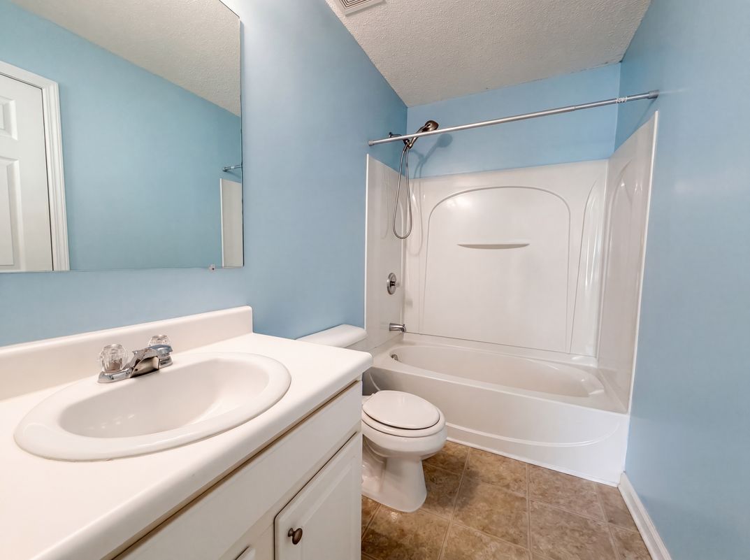 Photo 12 of 20 of 2350 Heritage Park Cir NW, Kennesaw, GA
