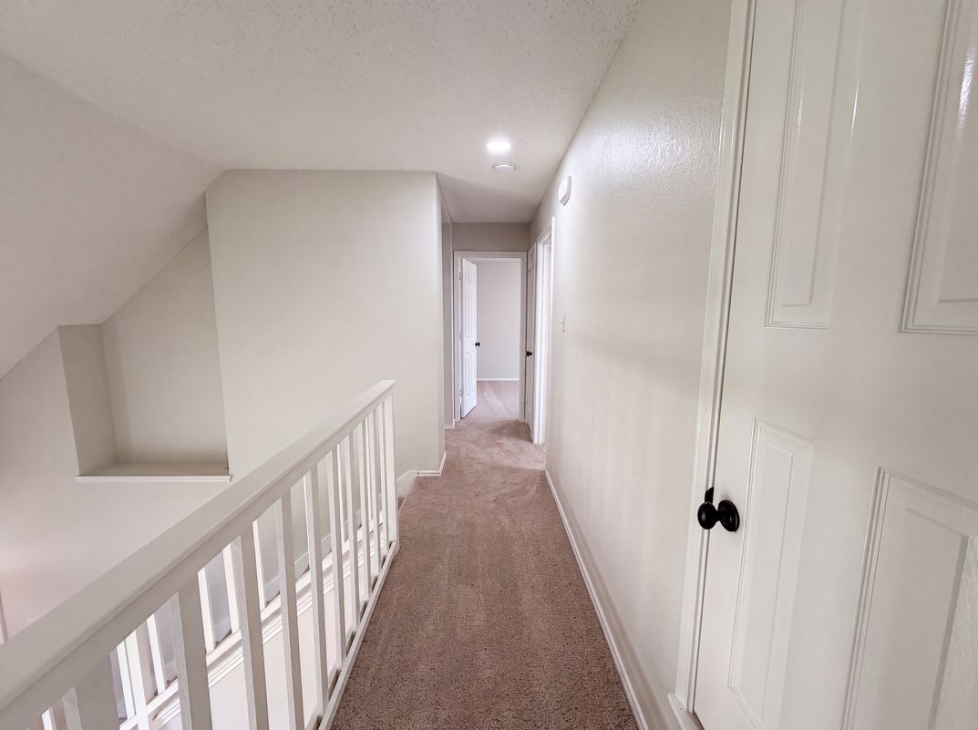Photo 12 of 27 of 4300 Windwillow Ct, Fort Worth, TX