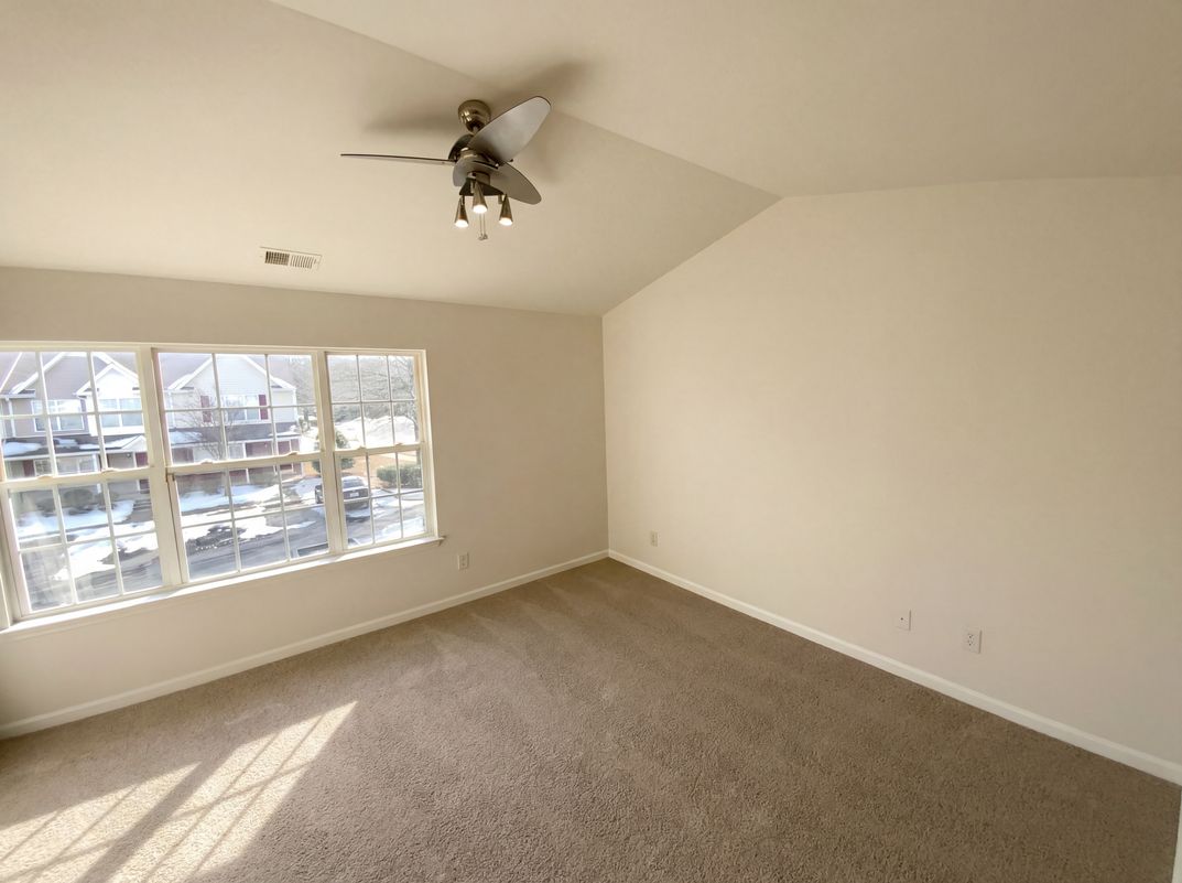 Photo 13 of 21 of 474 Saratoga Ct, Winston Salem, NC