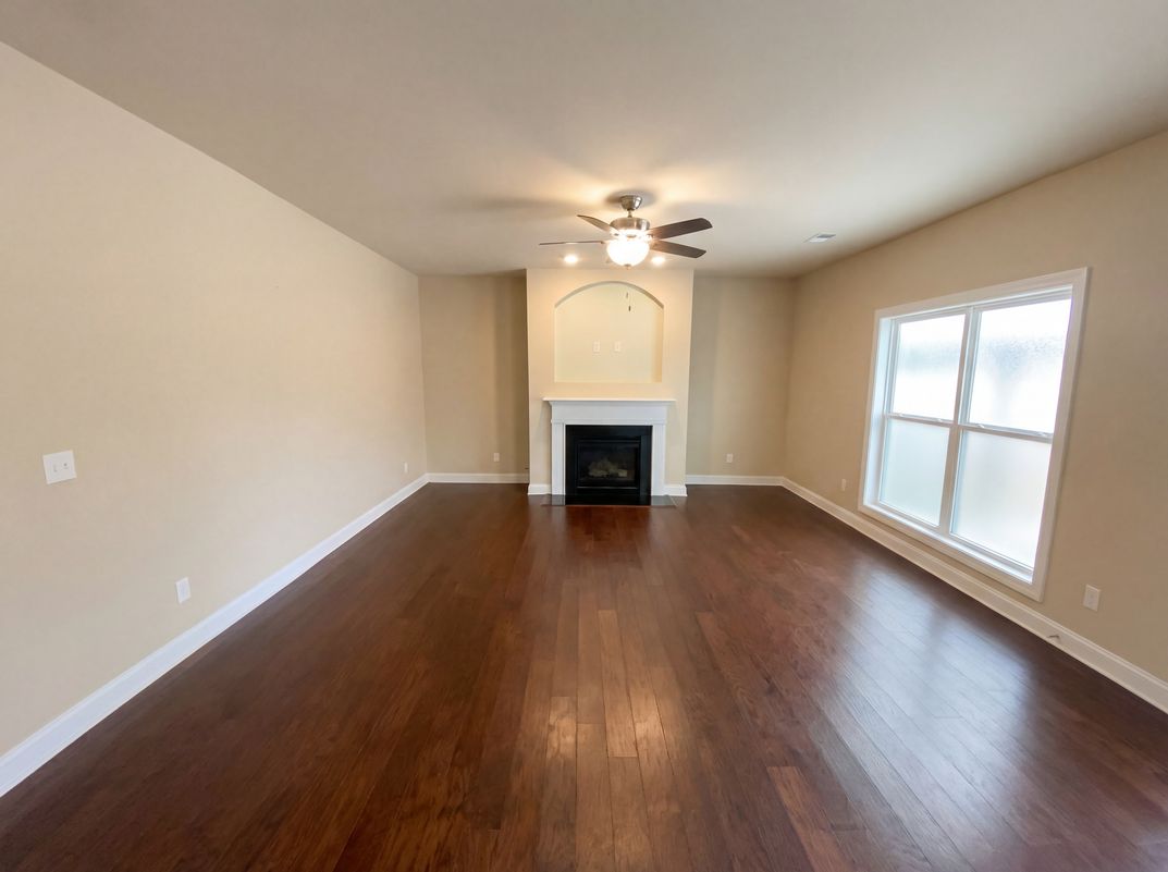 Property photo 3 of 530 Crawfish Ln