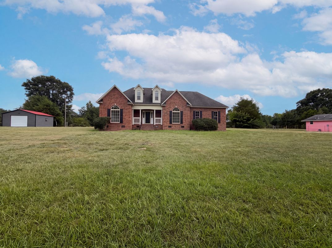 Photo 13 of 16 of 972 Darby Rd, Chester, SC