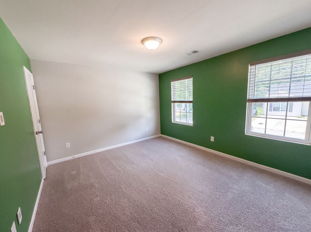 Photo 8 of 26 of 719 Cannonsburg Dr, Duncan, SC