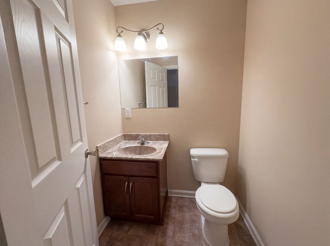 Photo 20 of 22 of 353 Chestnut Grove Ct, Clarksville, TN