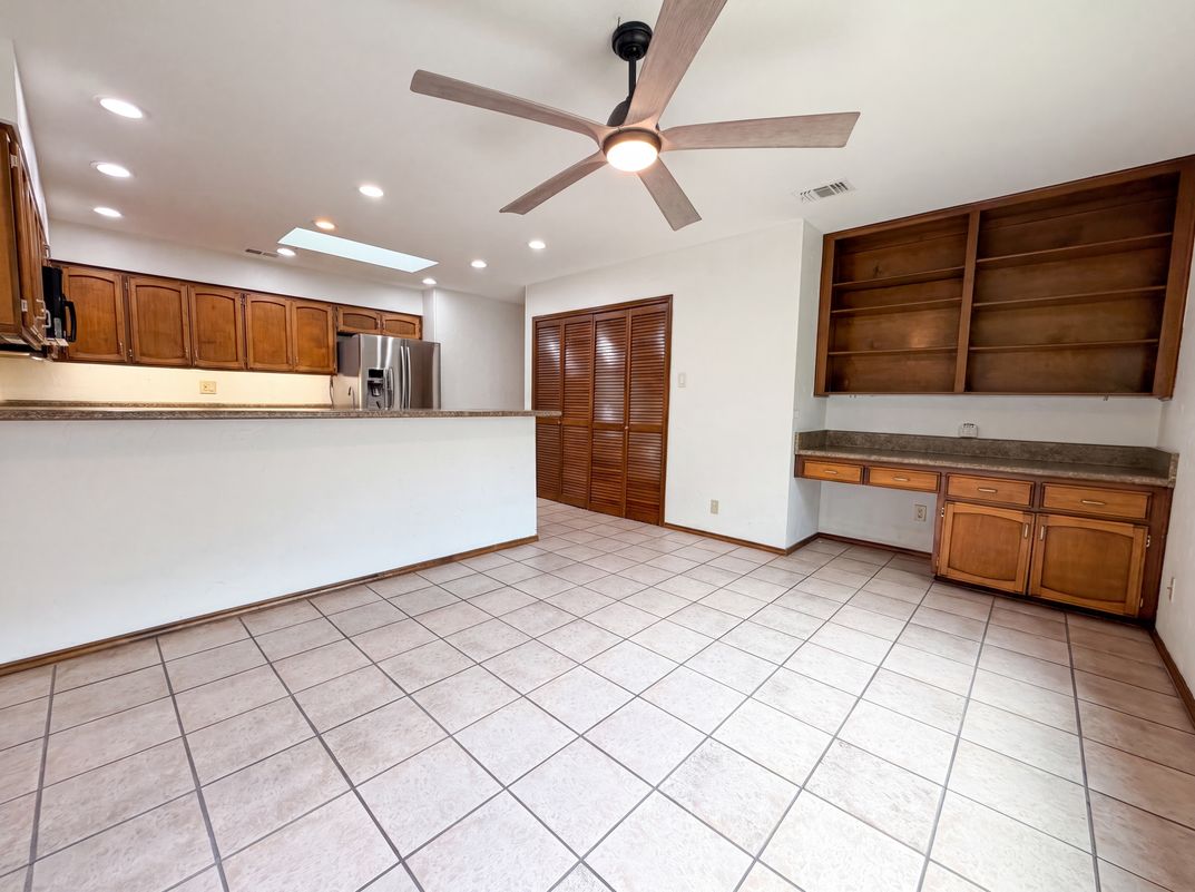 Photo 6 of 21 of 1930 Shadow Park St, San Antonio, TX